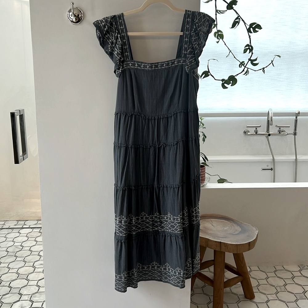 Midi tiered Knox Rose dress